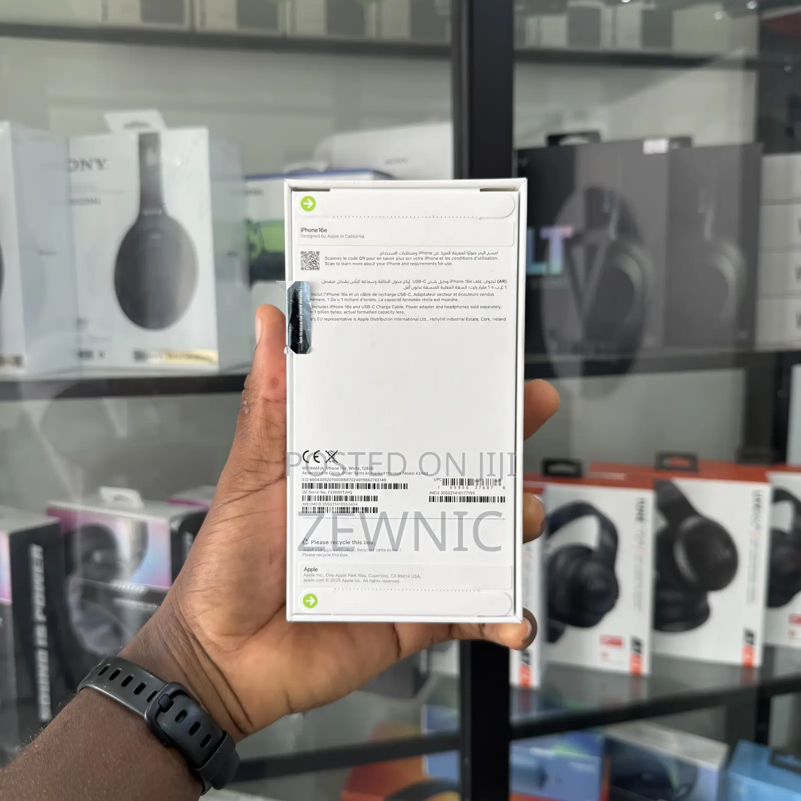 New Apple iPhone 16e 128 GB White