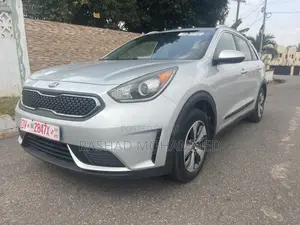 Kia Niro 2017 Silver