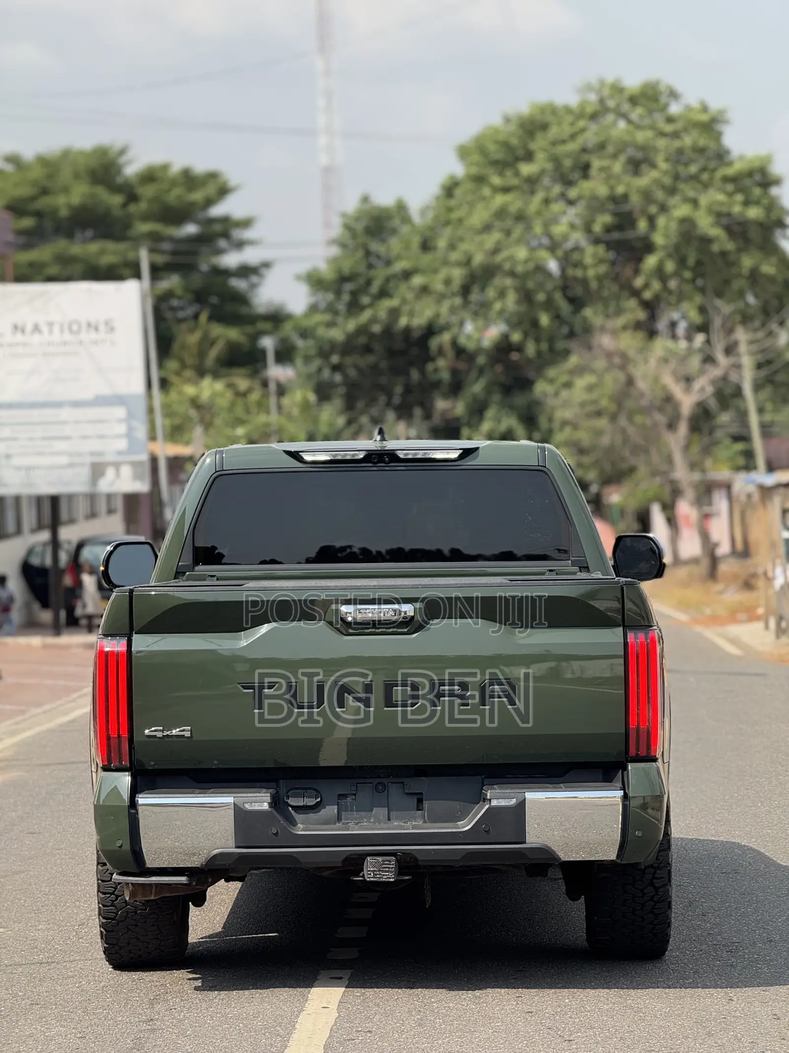 Toyota Tundra 1794 Edition CrewMax 6.5' Bed 2023 Green