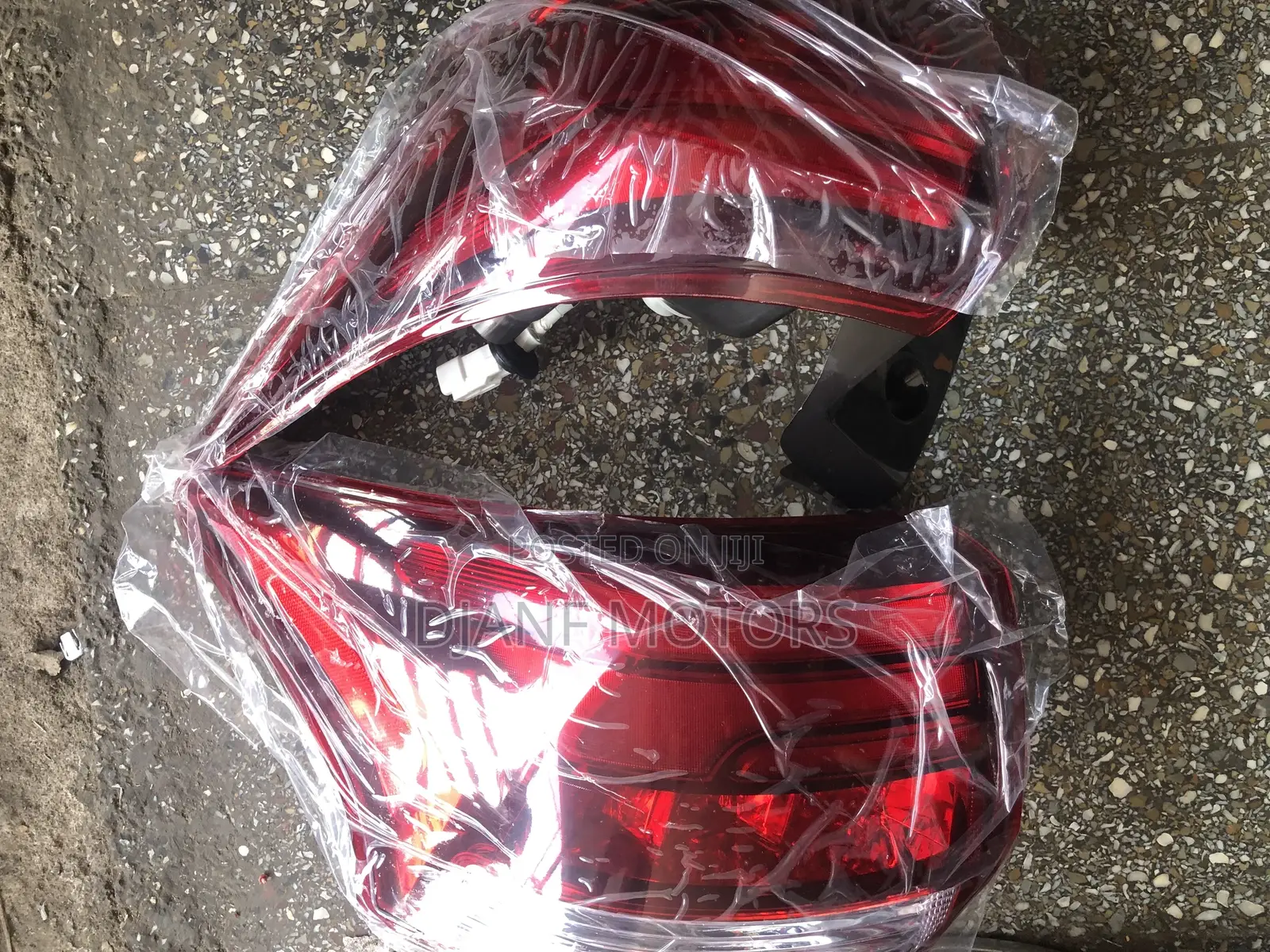 Mitsubishi Outlander 2016 Taillights
