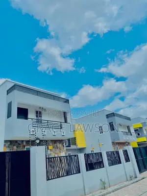 4bdrm Duplex in Franco Estate, Kwabenya for rent