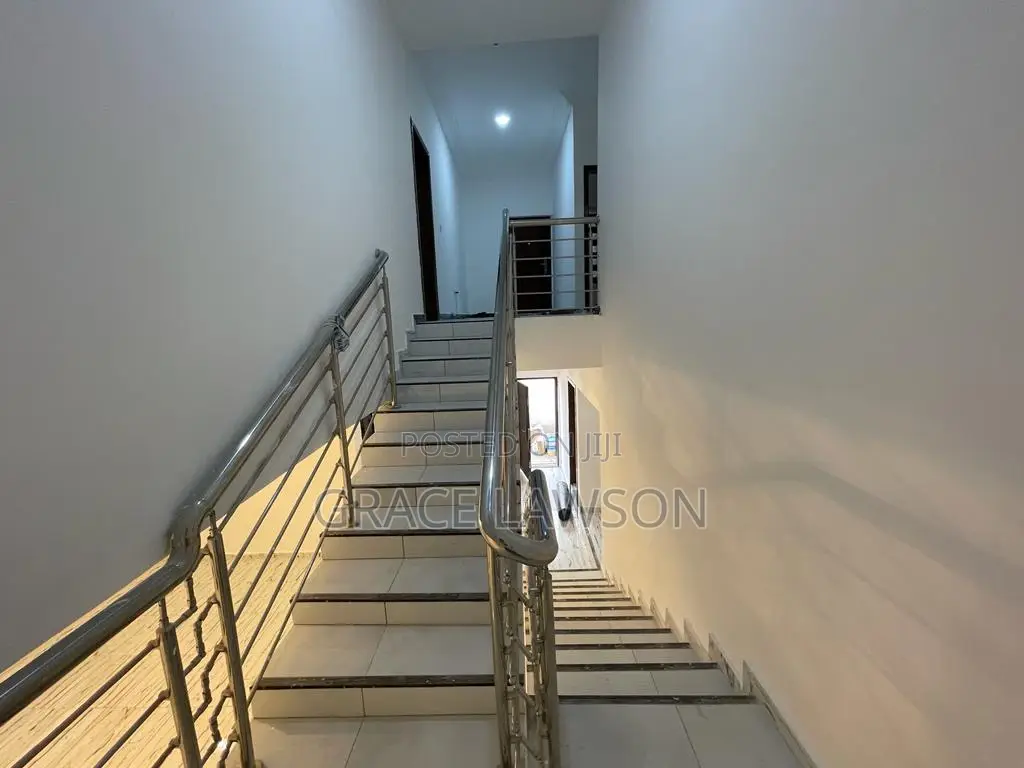 4bdrm Duplex in Franco Estate, Kwabenya for rent