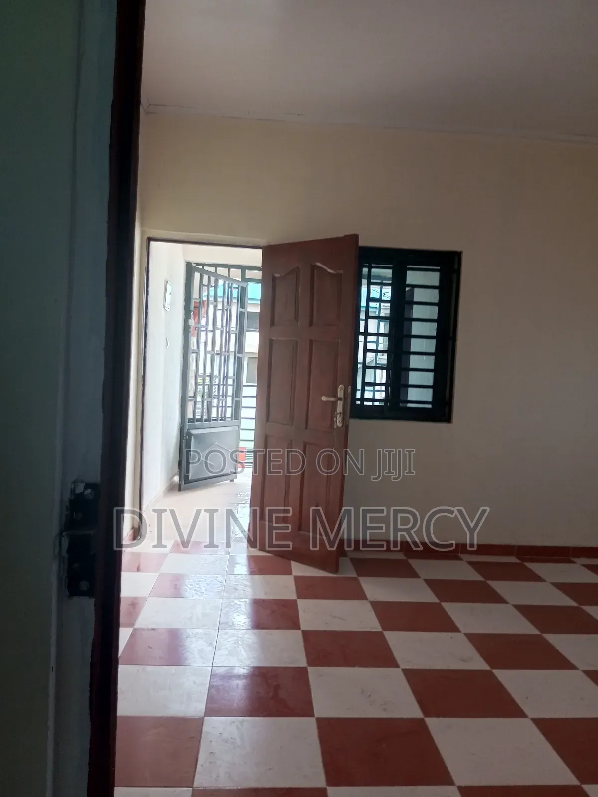1bdrm Apartment in Kakaraba Nyanaynor, Awutu Senya East Municipal