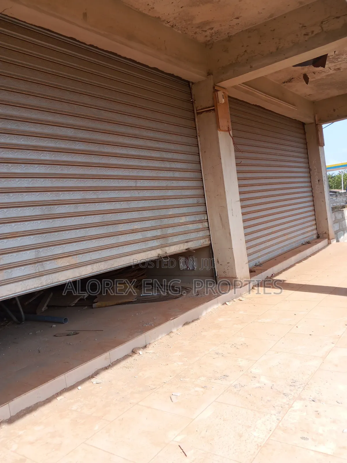 Shop for Rent at Adenta Ashieyie