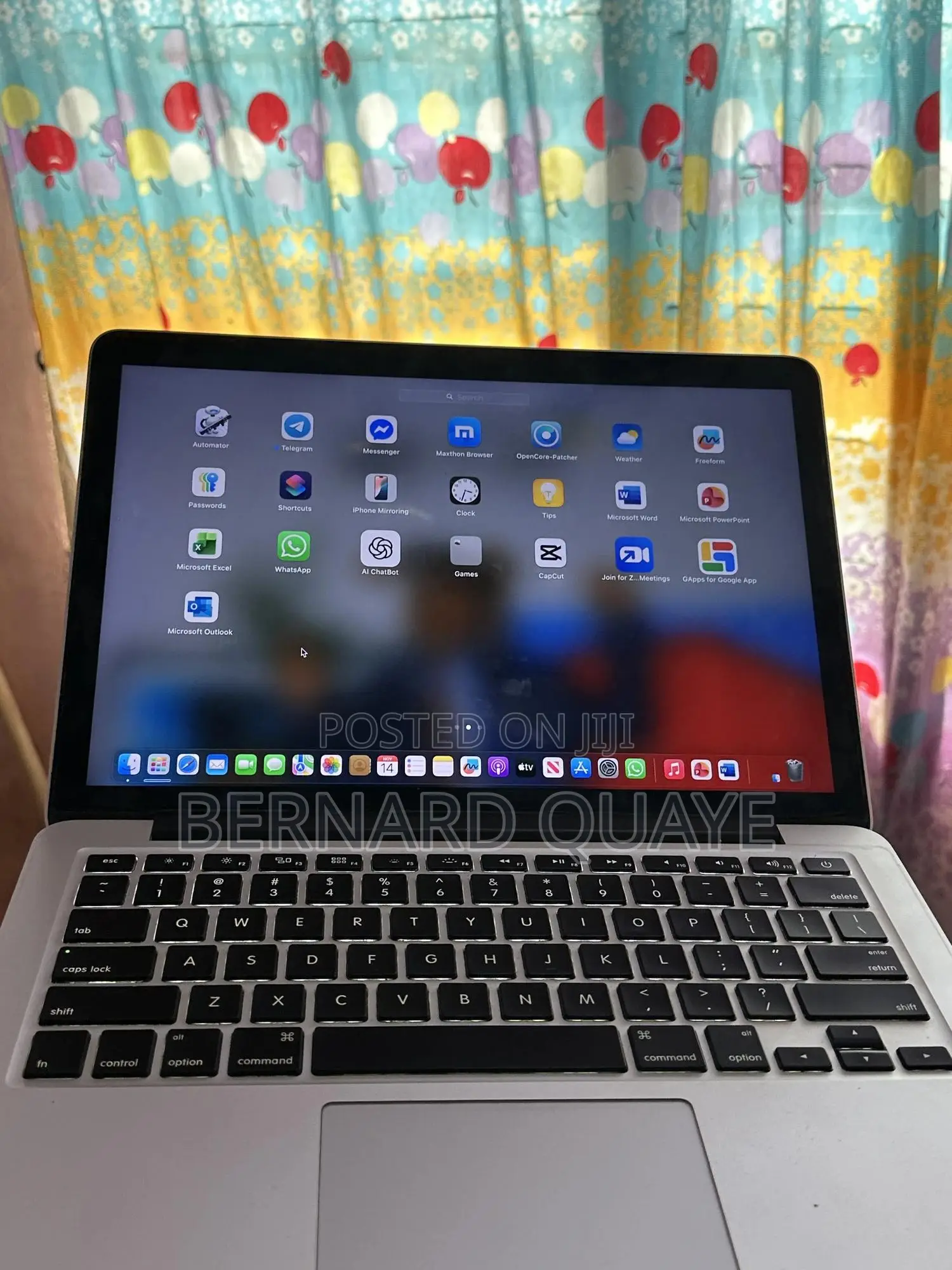 Laptop Apple MacBook Pro 8GB Intel Core I5 SSD 256GB