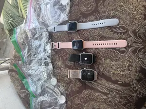 Apple Watches Series 3 and 4’S