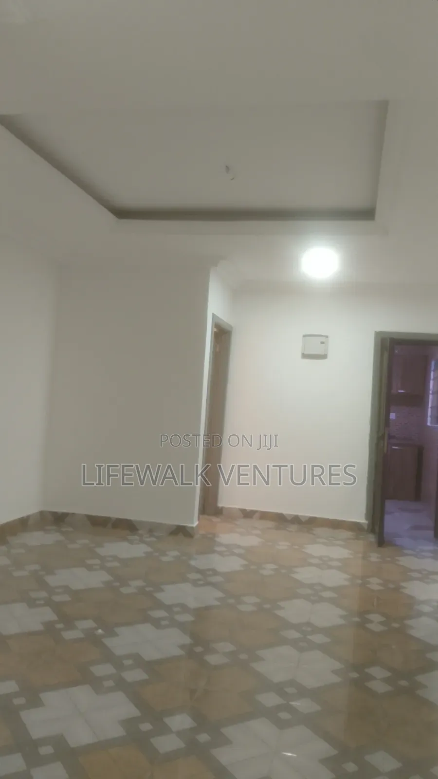 2bdrm Apartment in American House for rent