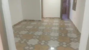 2bdrm Apartment in American House for rent