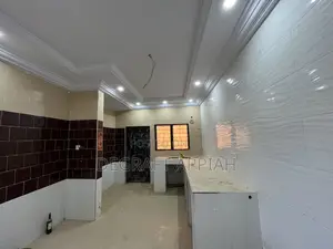 6bdrm House in Santasi Trede, Kumasi Metropolitan for sale