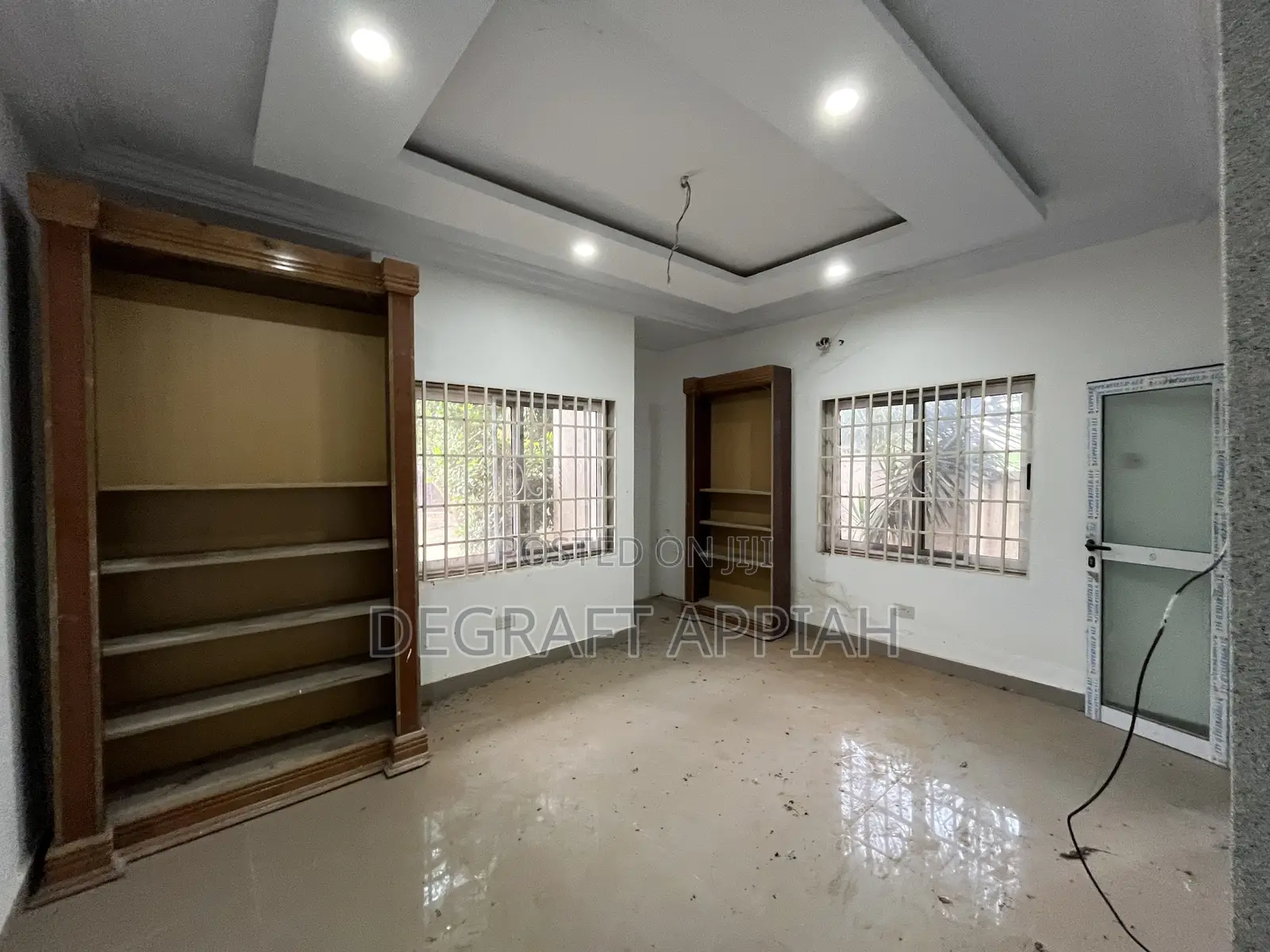 6bdrm House in Santasi Trede, Kumasi Metropolitan for sale