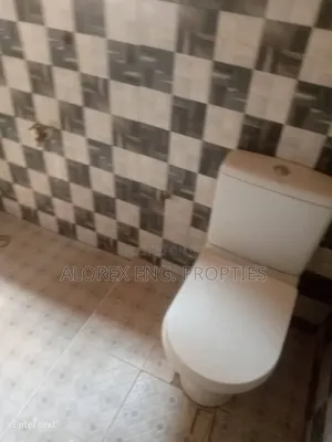 3bdrm Apartment in Ashieyie, Adenta for rent