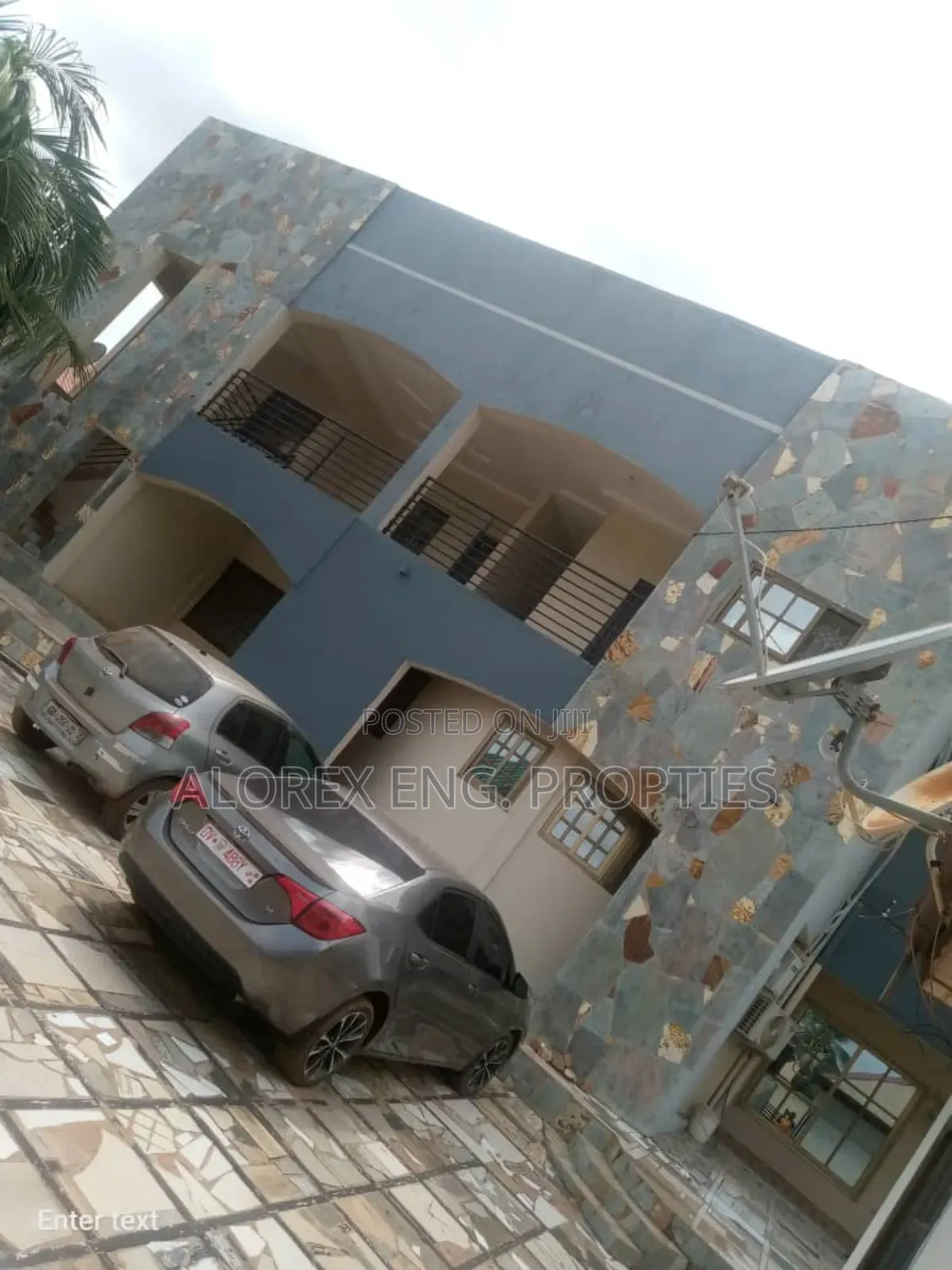 3bdrm Apartment in Ashieyie, Adenta for rent