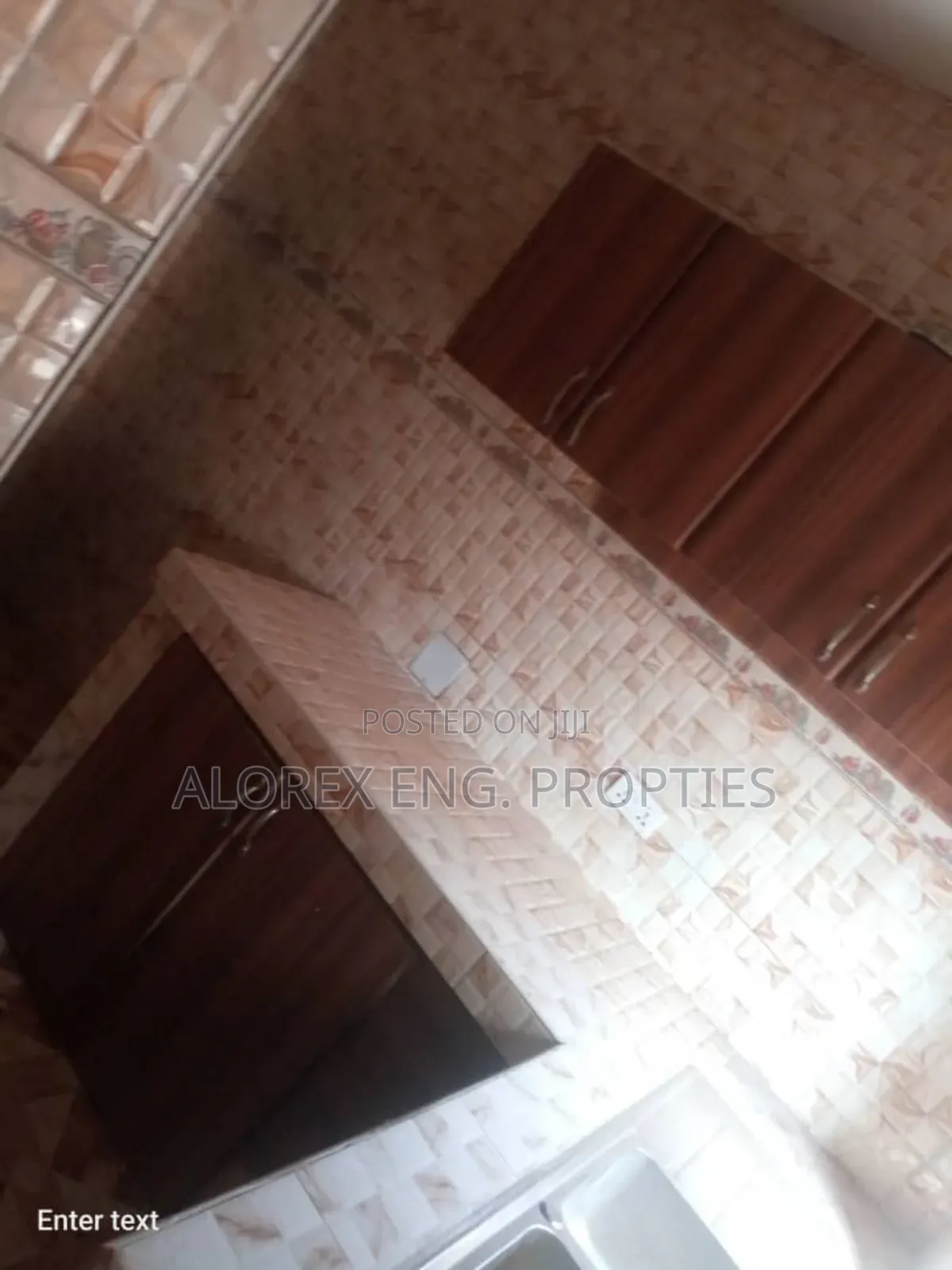 3bdrm Apartment in Ashieyie, Adenta for rent