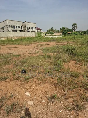 One Full Plot of Land for Sale in Location Santasi Anyinam