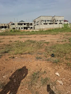 One Full Plot of Land for Sale in Location Santasi Anyinam