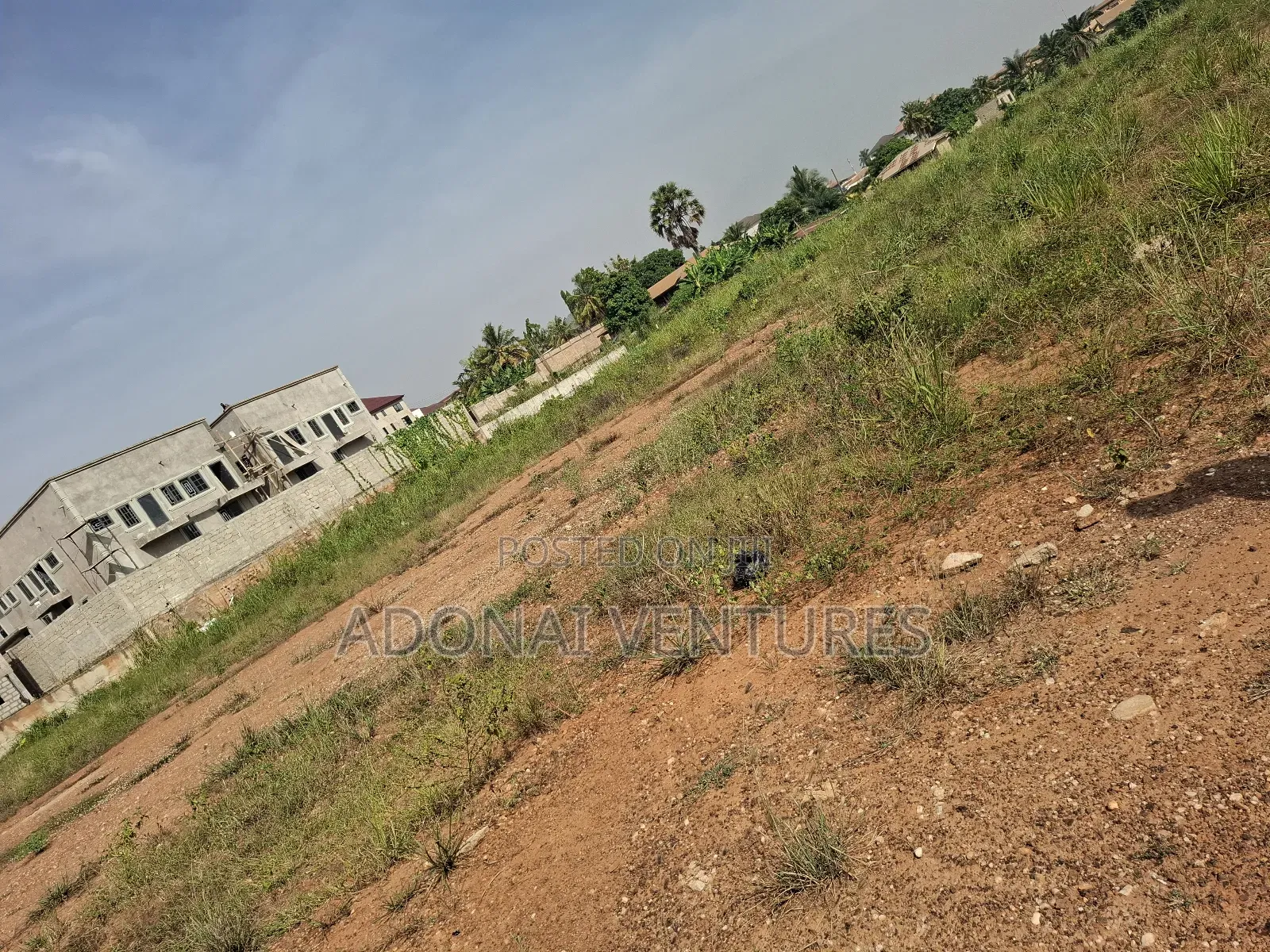 One Full Plot of Land for Sale in Location Santasi Anyinam