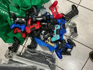 Neat From Canada Original Home Used Ps4 Controllers