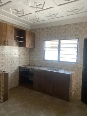 3bdrm House in Kasoa New Market, Adam Nana for rent