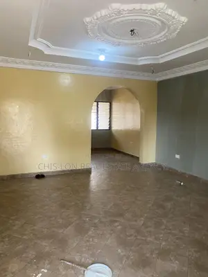 3bdrm House in Kasoa New Market, Adam Nana for rent
