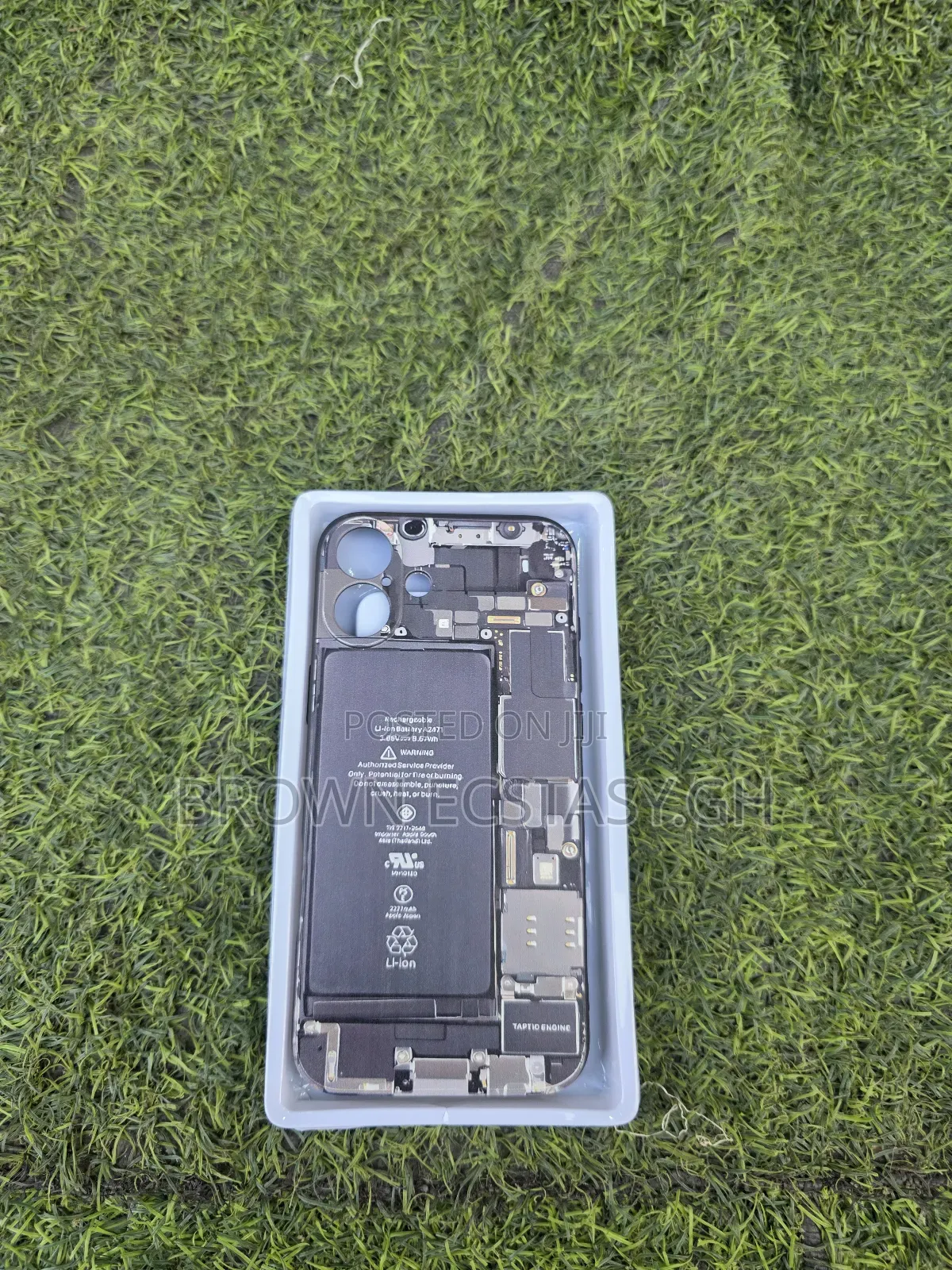iPhone 16 Plus Internal Component Case