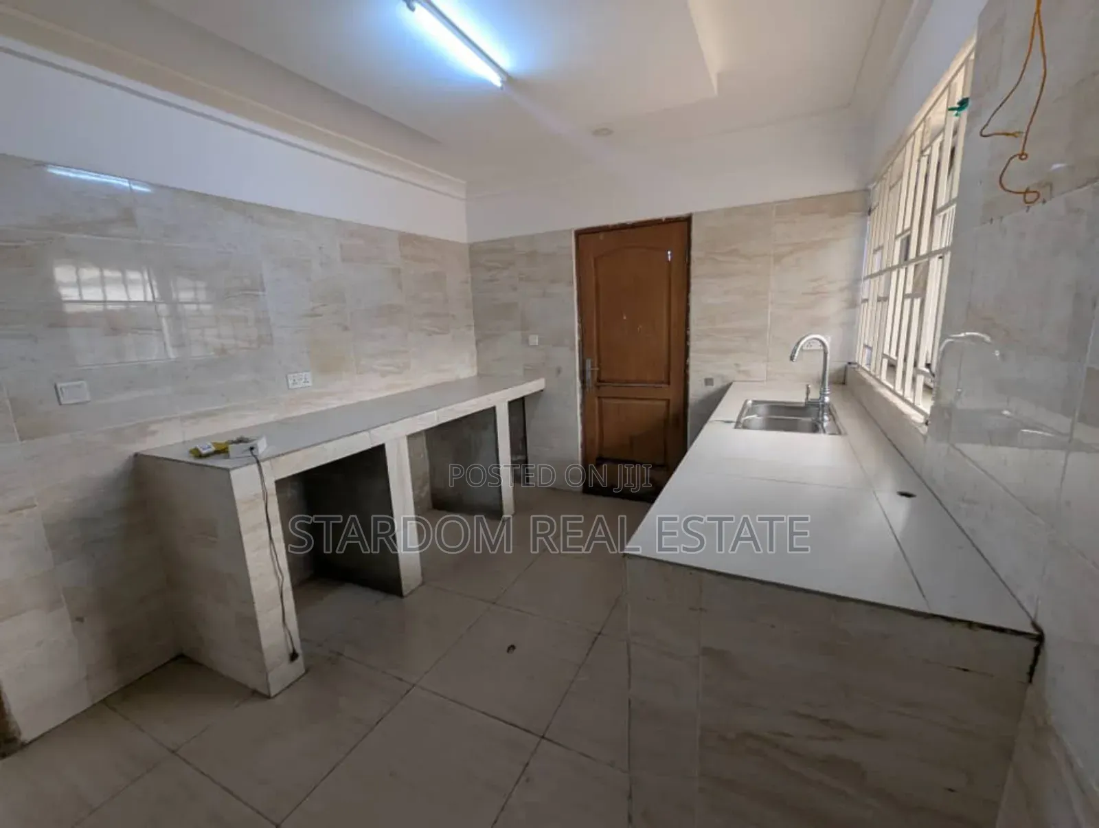 4bdrm Duplex in Tesano for rent