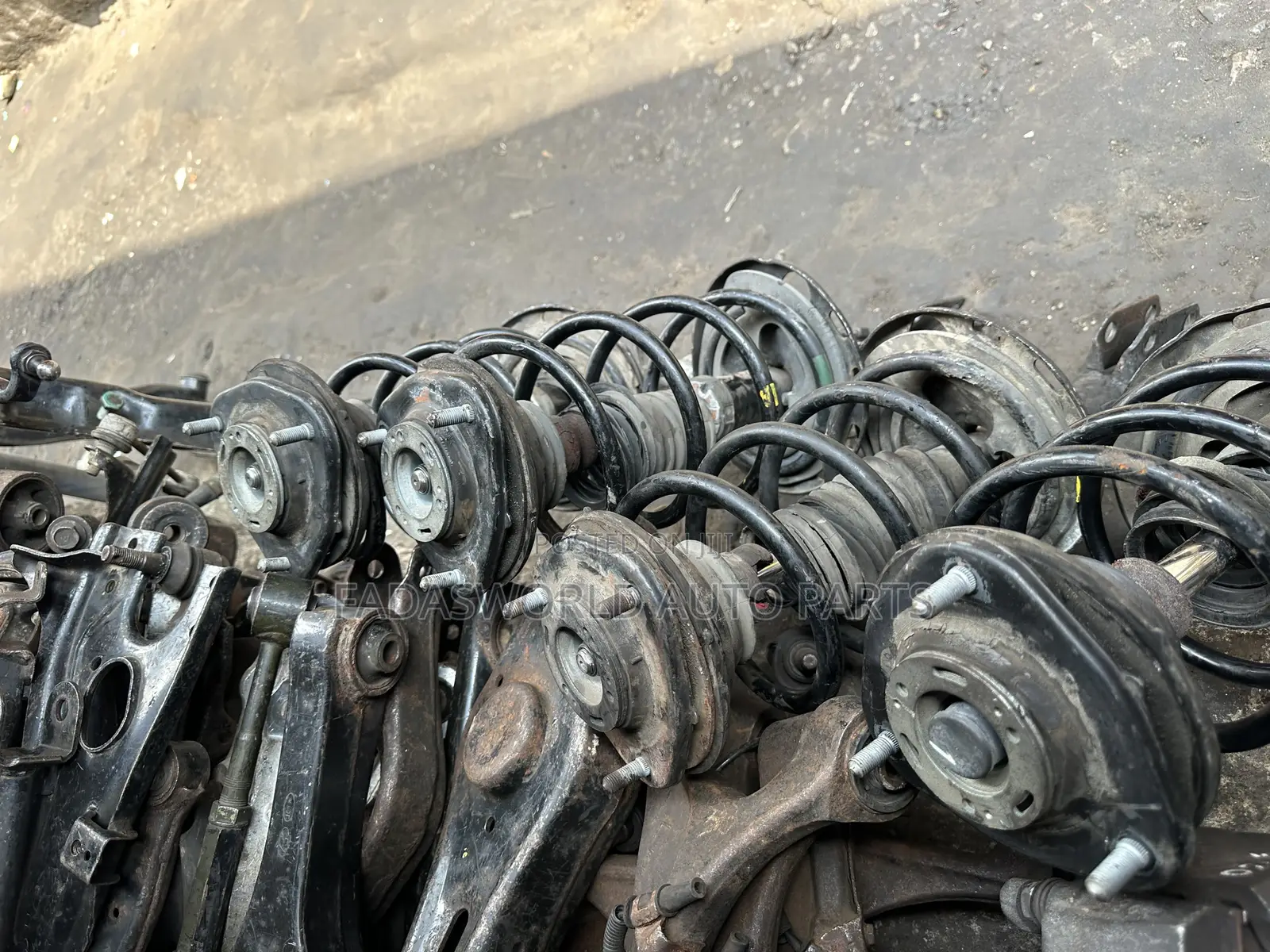 Toyota Voxy Front Shocks