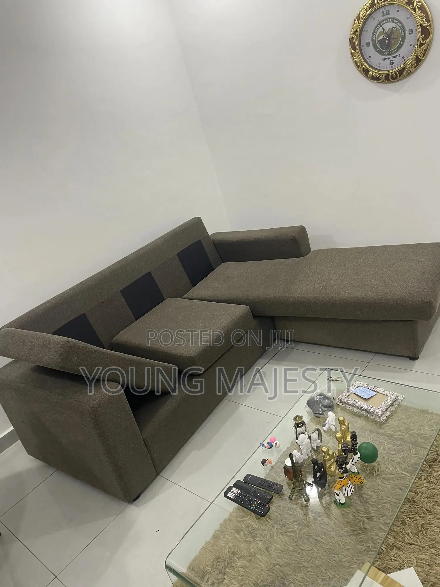 Sofa and Bed Cleaning Services