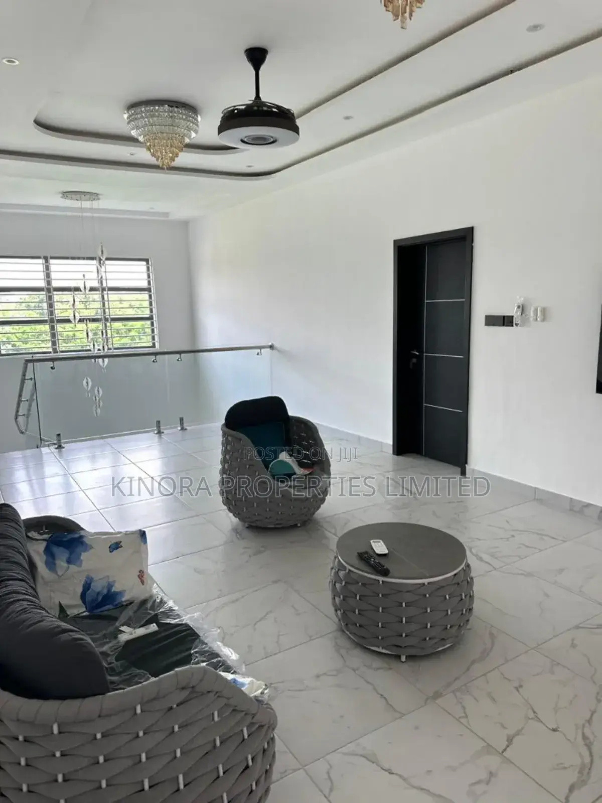 Furnished 4bdrm Duplex in Cantonment, Cantonments for sale