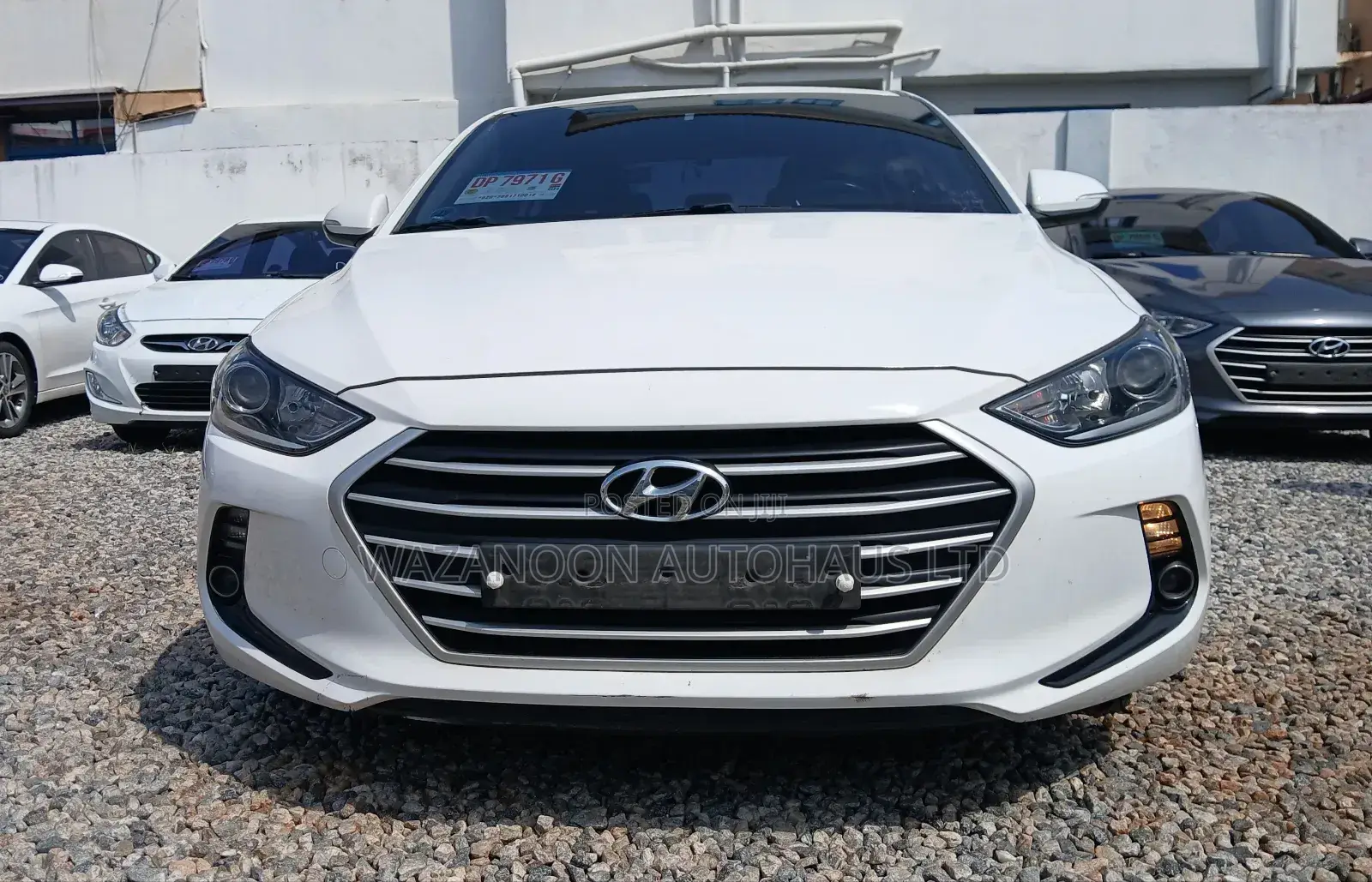Hyundai Elantra Limited 2018 White