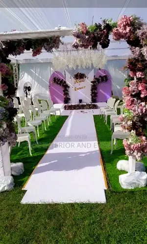 Engagement Decor