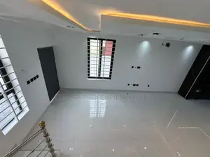 2bdrm Duplex in School Junction, Ashaley Botwe for sale