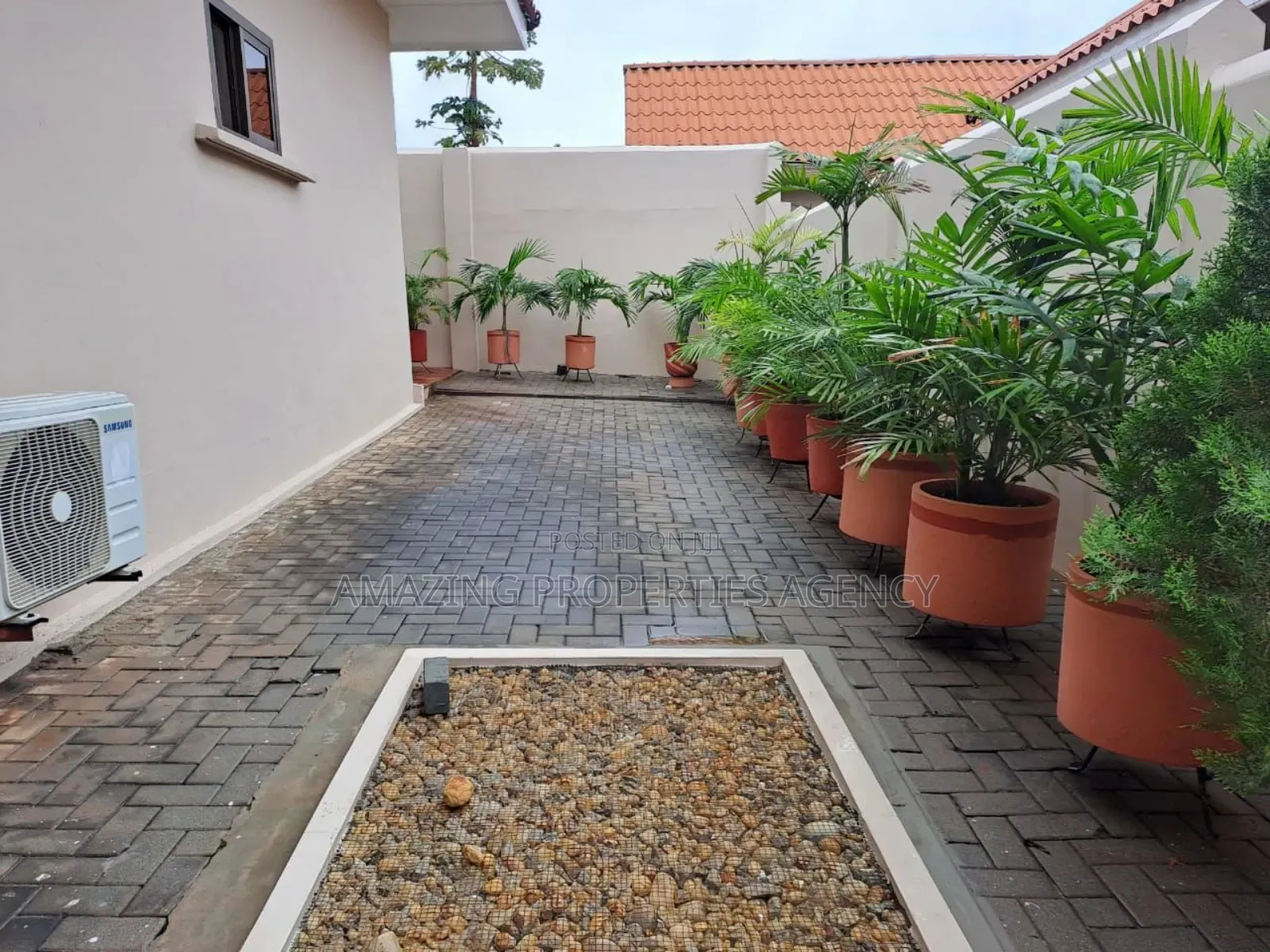 4bdrm House in Golden Gate, Spintex for sale