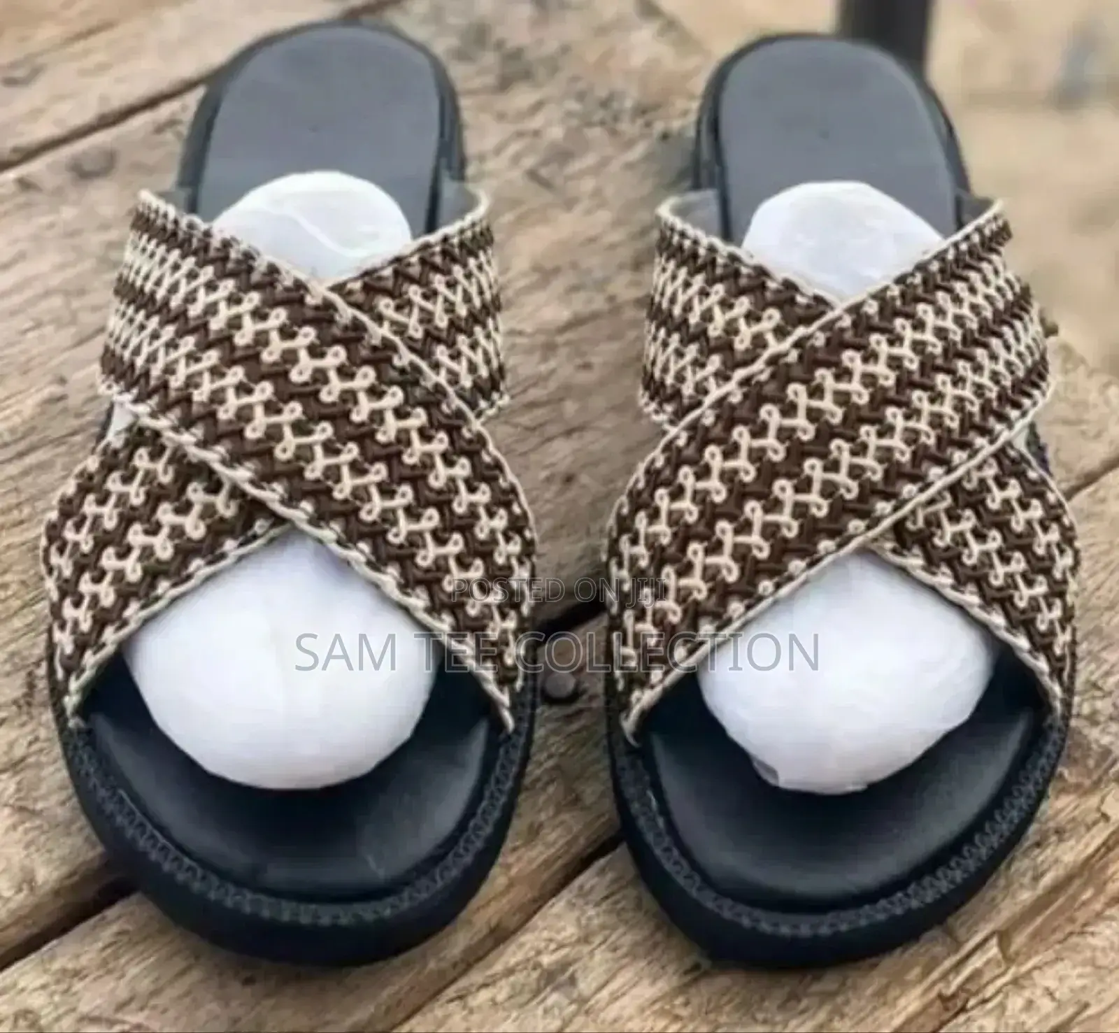 Original Threaded Chunk Slippers. Free Delivery Anywhere in Ghana