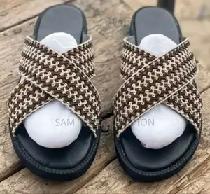 Original Threaded Chunk Slippers. Free Delivery Anywhere in Ghana
