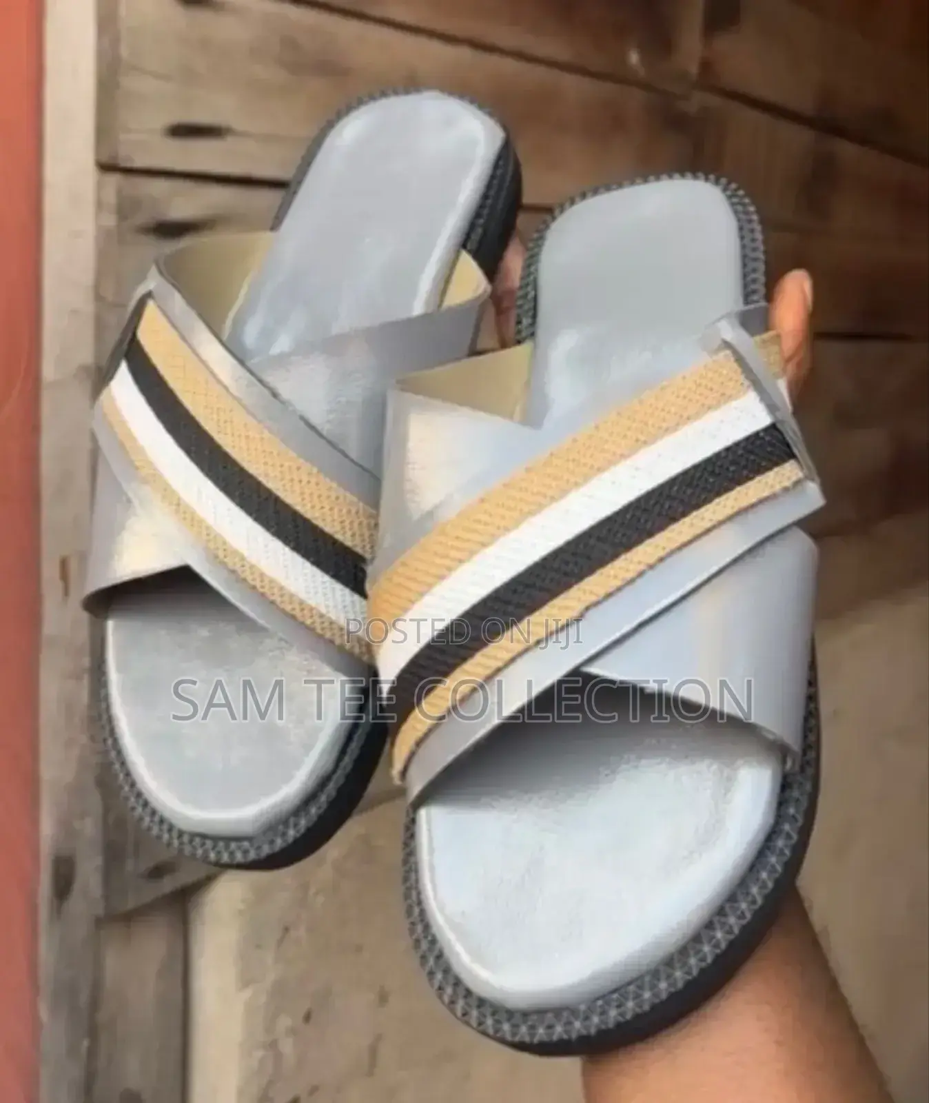 Fashion Men's Casual Cross Suede Slippers. Free Delivery to Anywhere