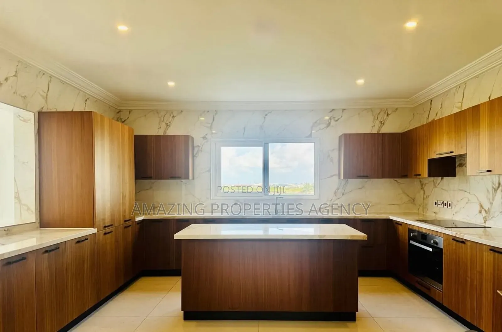 5bdrm House in East Legon Trassaco for rent