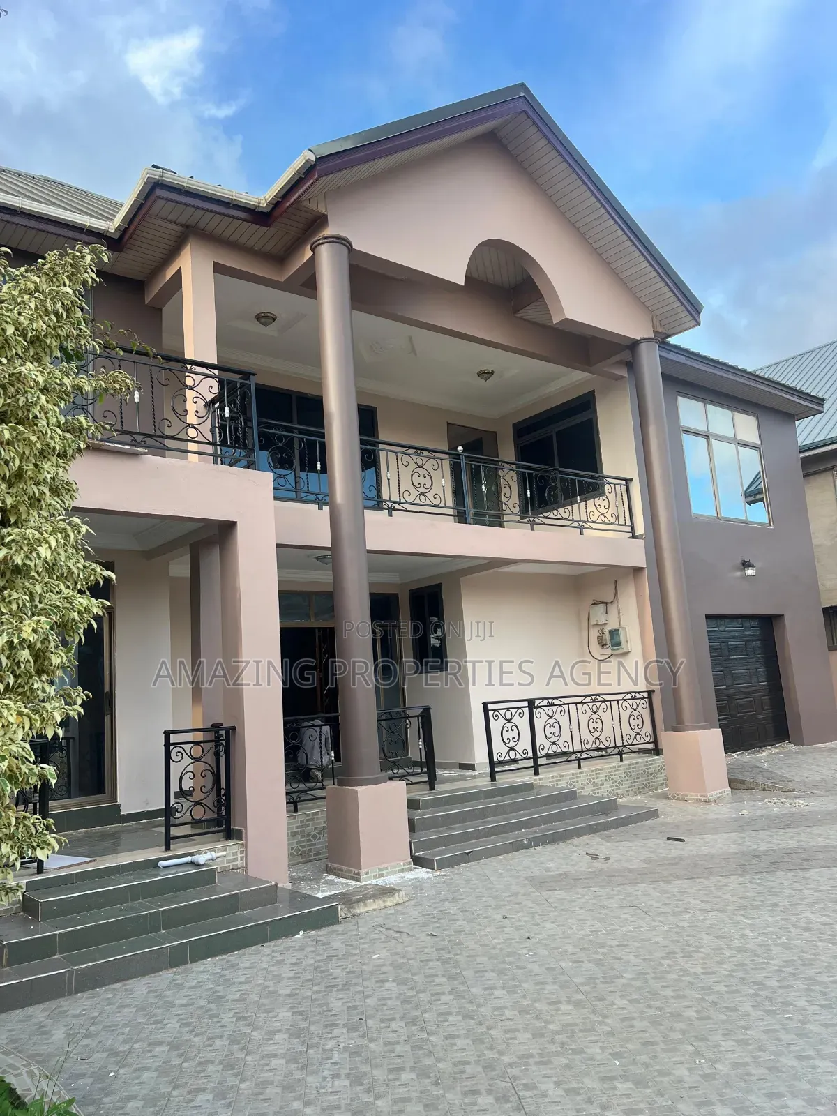 5bdrm House in Adjiringanor, East Legon for rent