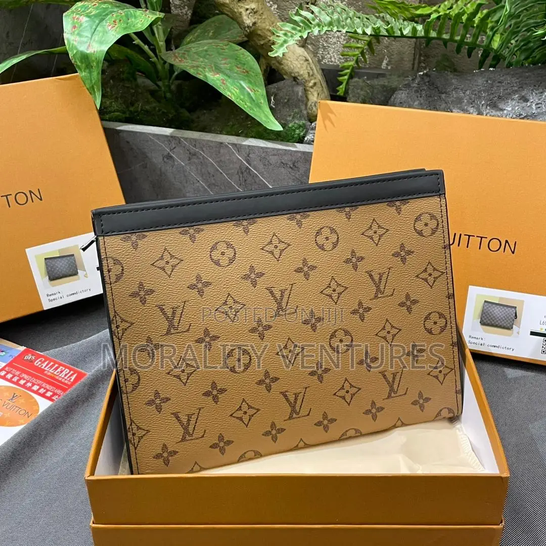 Louis Vuitton Pochette Voyage Mm Pouch Bags