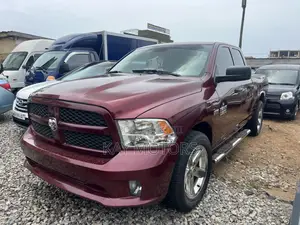 Dodge RAM 1500 5.7 Petrol RWD 2018 Red
