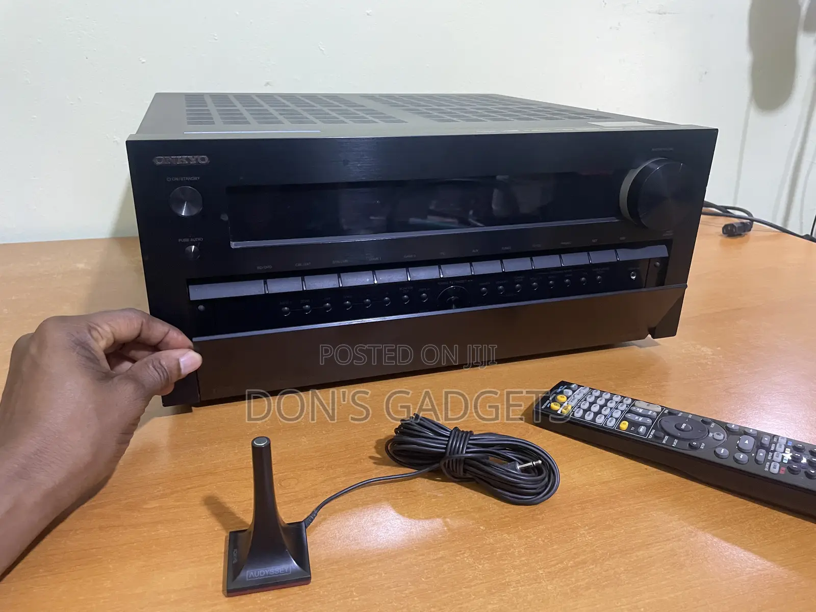 Onkyo Tx Nr828