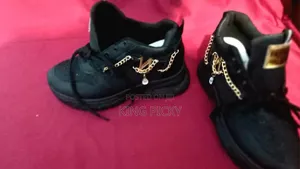 Black Sneakers