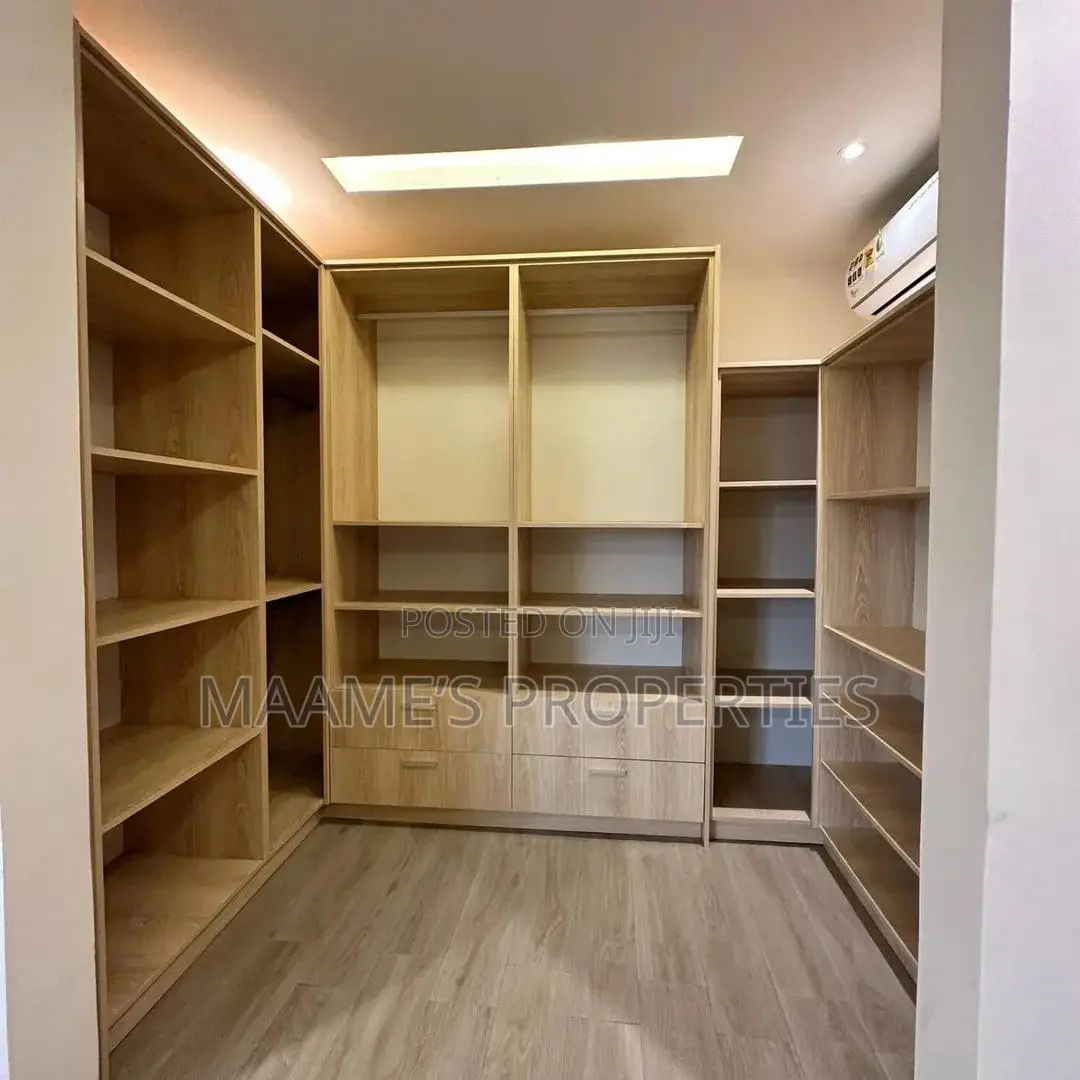 Furnished 4bdrm Duplex in Ashaley Botwe for sale