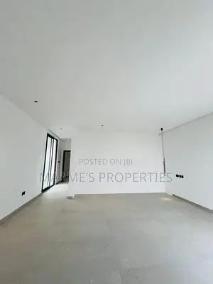 4bdrm Duplex in Ashaley Botwe for sale