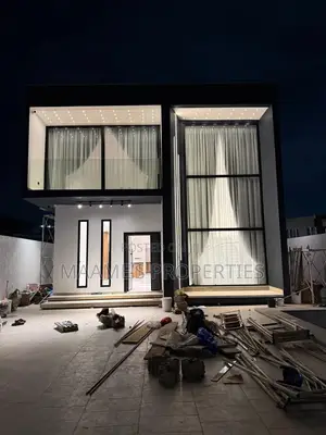 4bdrm Duplex in Kwabenya for sale