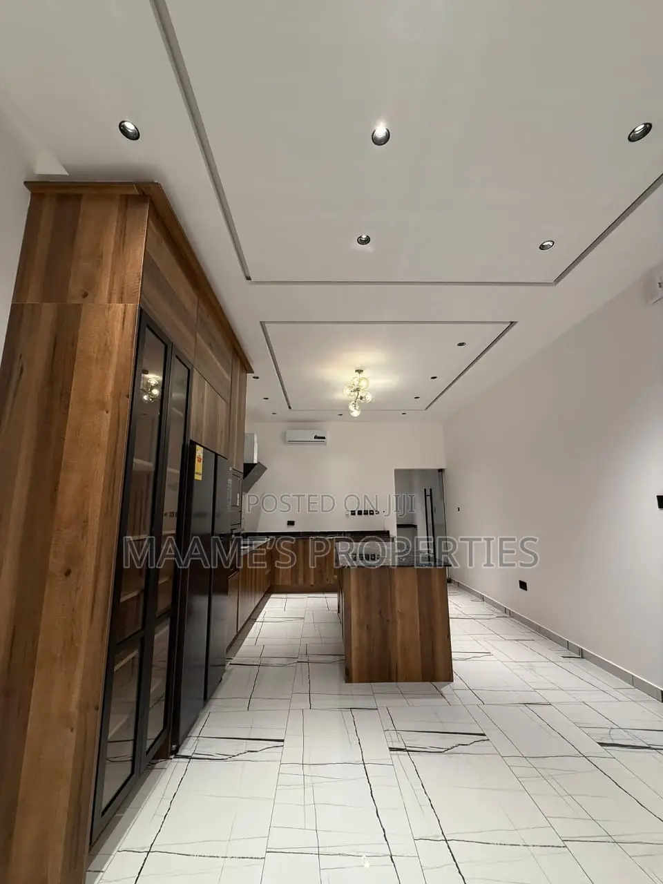 4bdrm Duplex in Kwabenya for sale