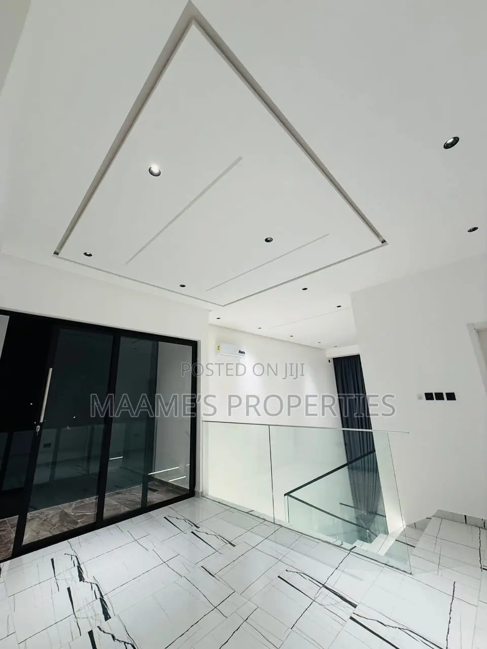 4bdrm Duplex in Kwabenya for sale