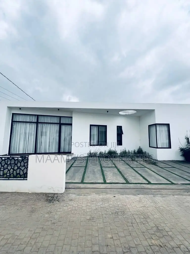Furnished 2bdrm House in Ashaley Botwe for sale