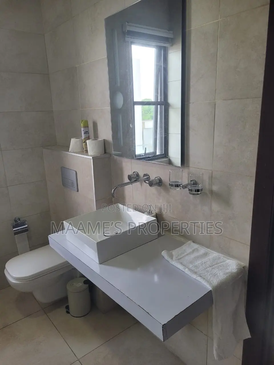 Furnished 5bdrm Townhouse / Terrace in Airport Residential Area