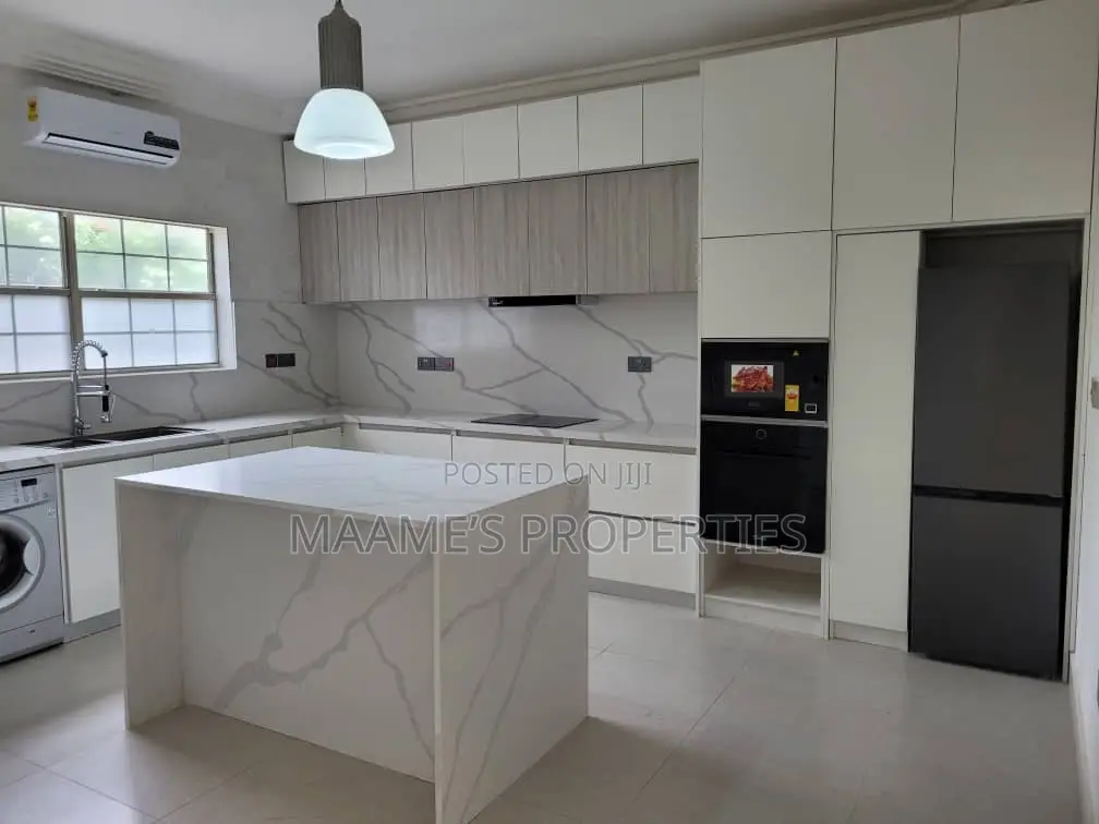 4bdrm House in Cantonments for sale