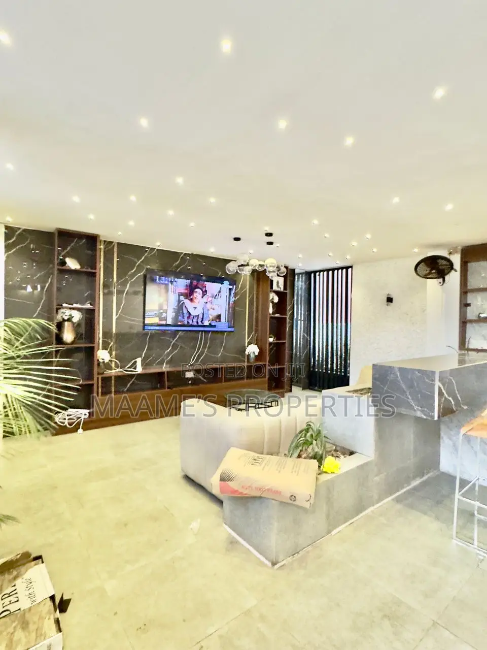 6bdrm Mansion in Cantonments for sale